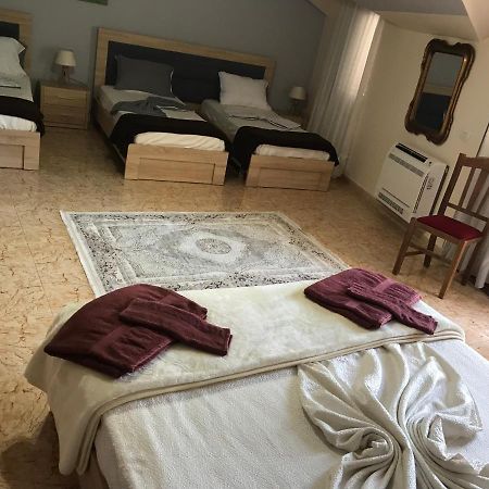 Maison Centre Shkodër Esterno foto