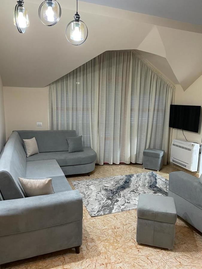 Maison Centre Shkodër Esterno foto