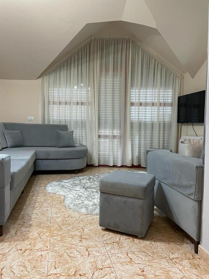Maison Centre Shkodër Esterno foto