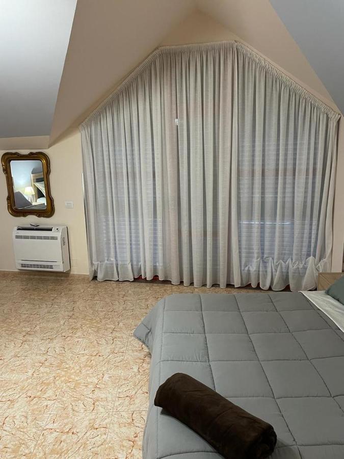 Maison Centre Shkodër Esterno foto